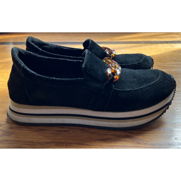 Casual Comfy Pelle Moda Shoes - Picture 4 of 5